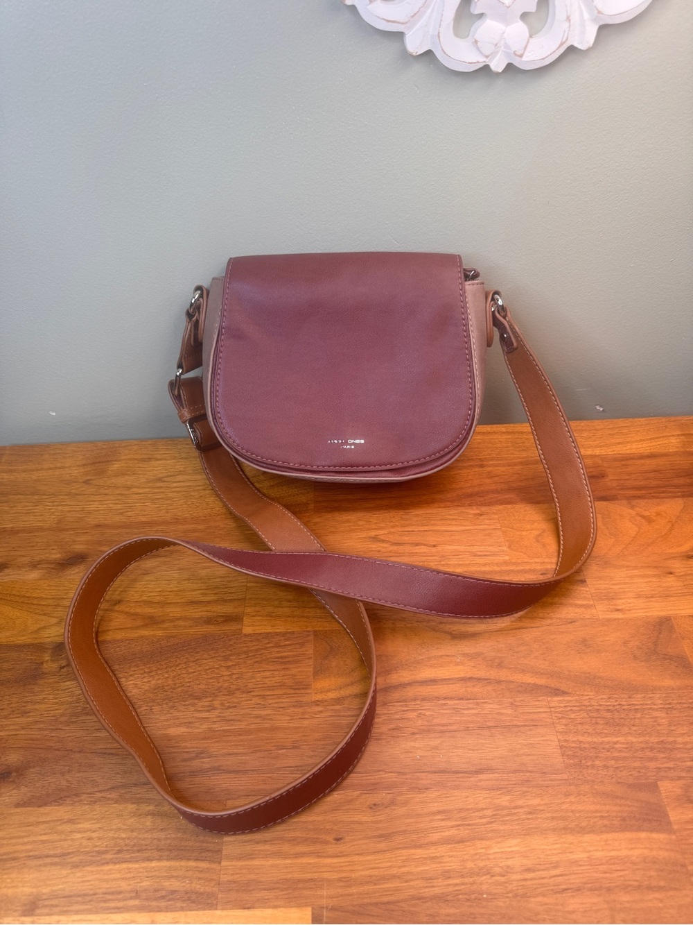 David Jones Paris Saddle Crossbody Bag - mauve taupe